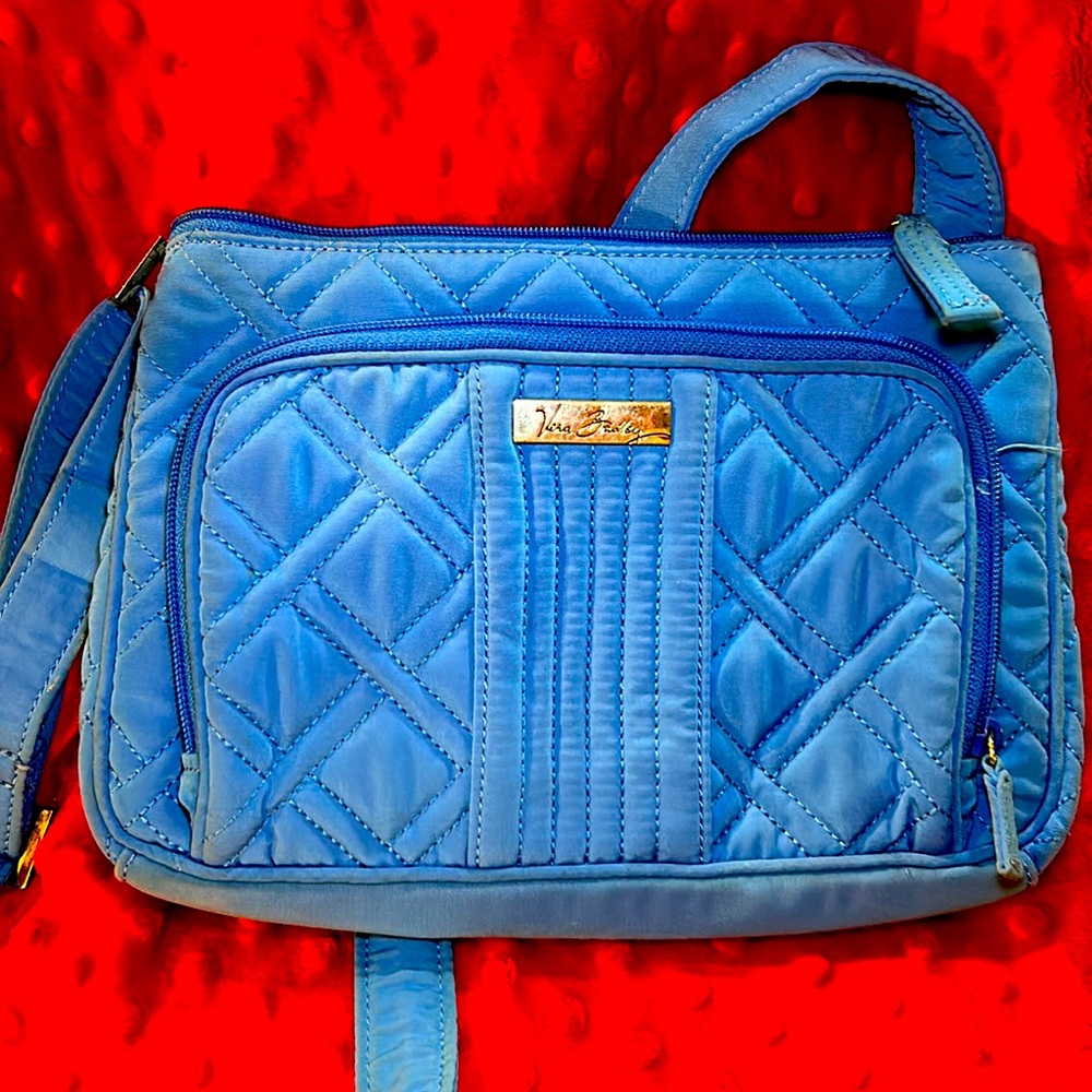 Vera Bradley cloth Crossbody bag.